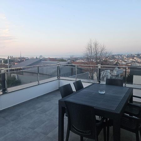 Modern Apartment In Very Quiet Location In Darica, Istanbul Exterior photo